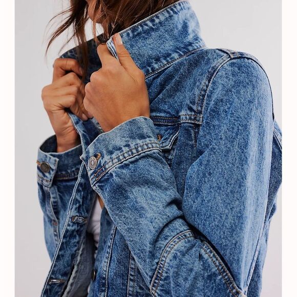 Free People Denim Jacket sz S Boho Western Layering Beach Coastal Preppy - Picture 1 of 15